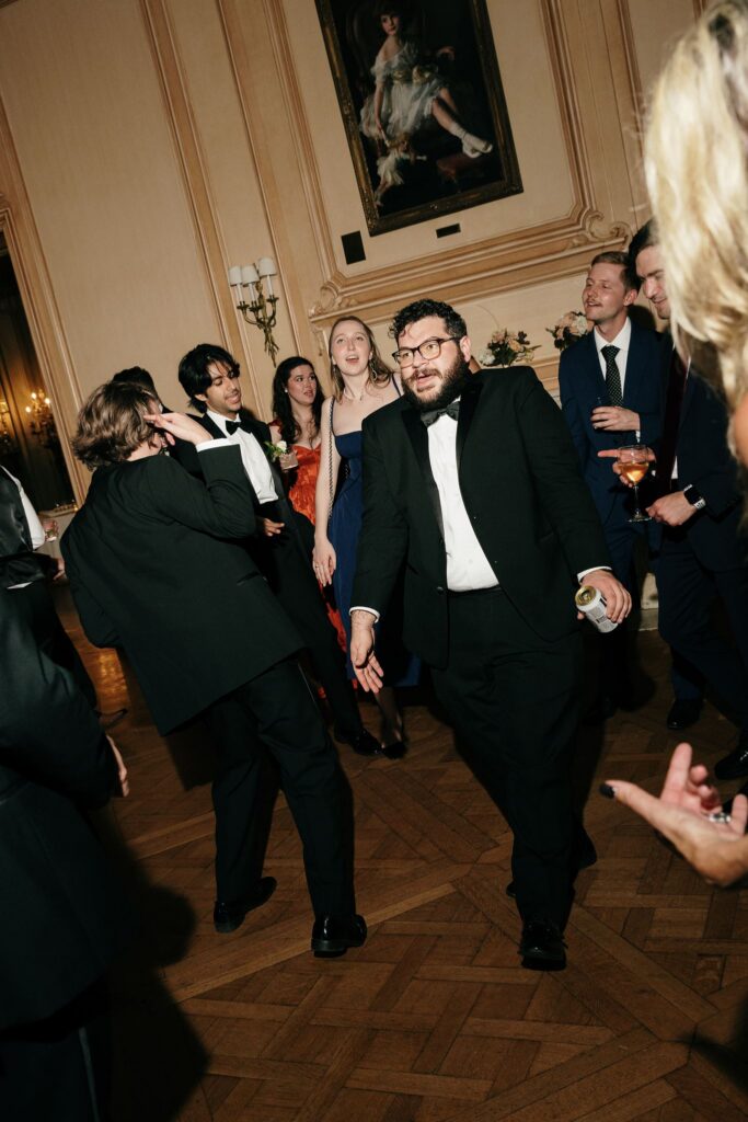 meridian house dancing flash